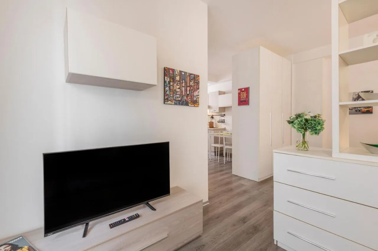 Bnbutler - Archimede 53 - Bright Studio Milaan Appartement