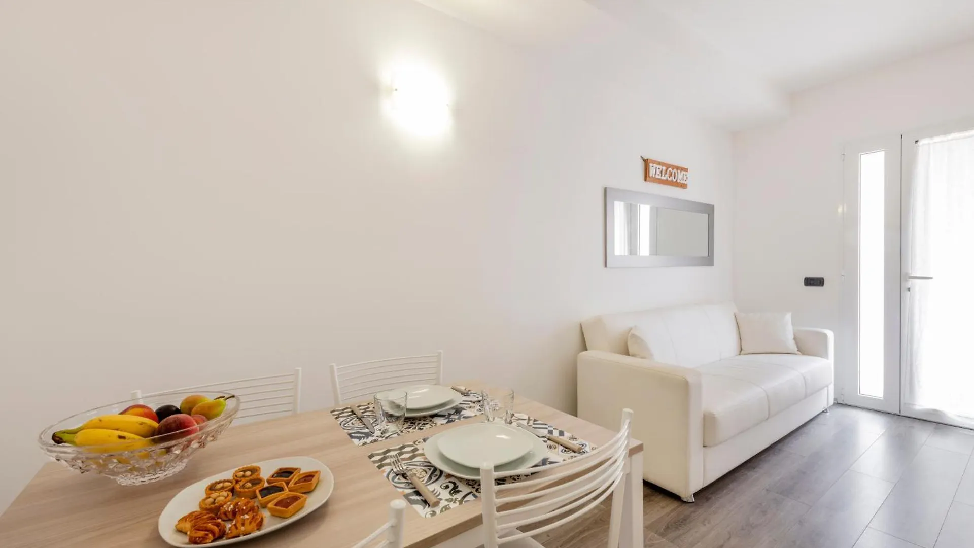 Apartment Bnbutler - Archimede 53 - Bright Studio Milan