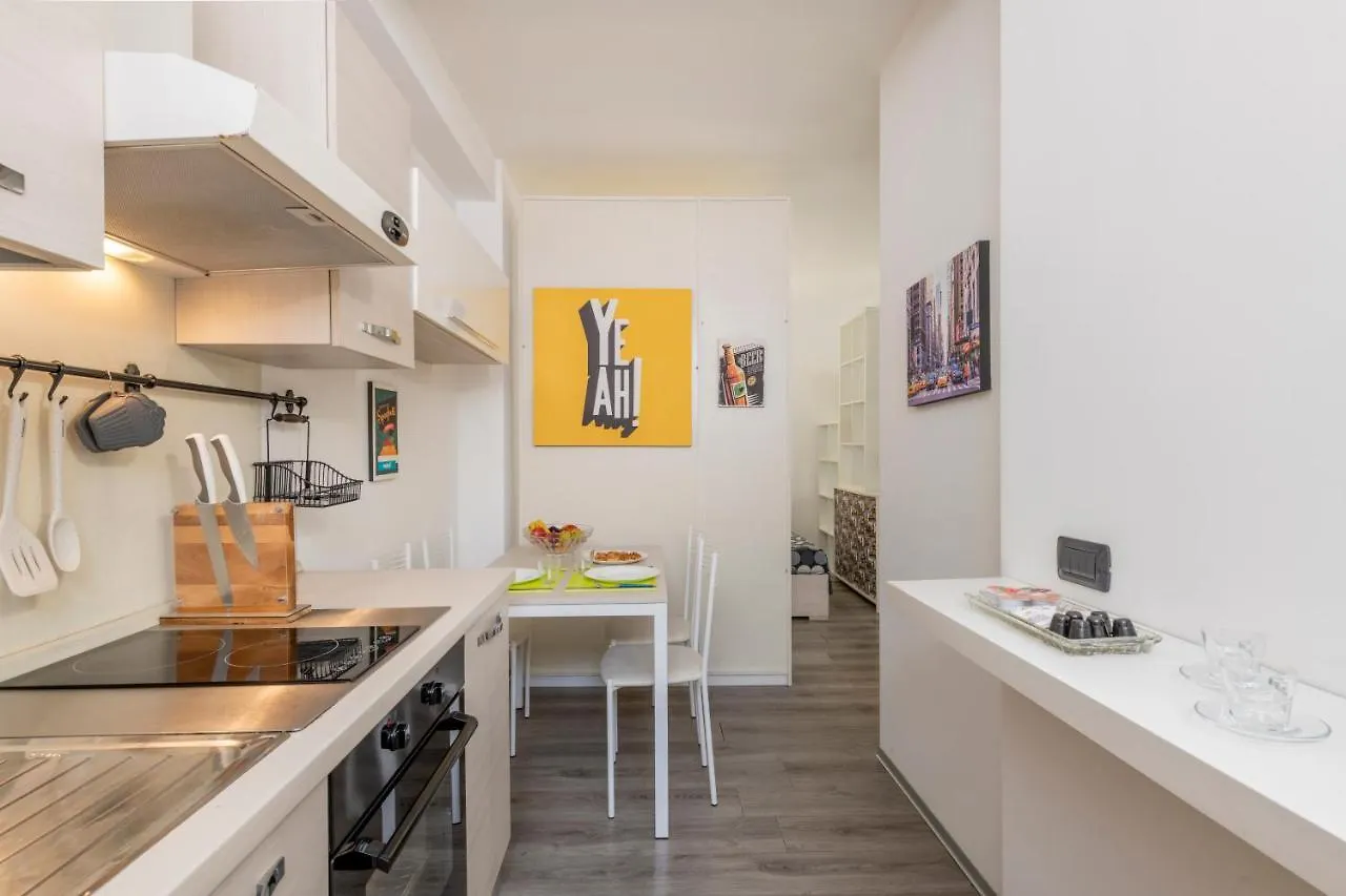 Bnbutler - Archimede 53 - Bright Studio Milan Apartment
